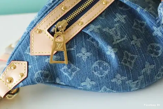 First bag Rise High VUITTON LOUIS 0519